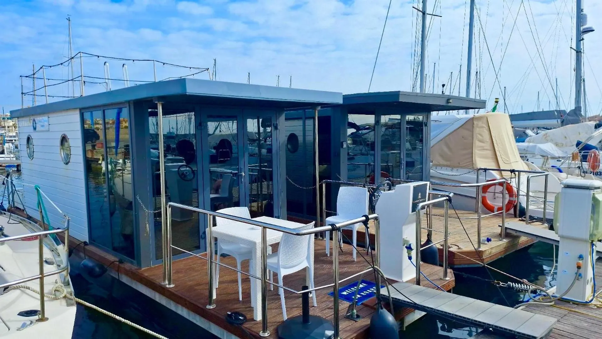 Alghero Houseboat Seabreeze 2 إيطاليا