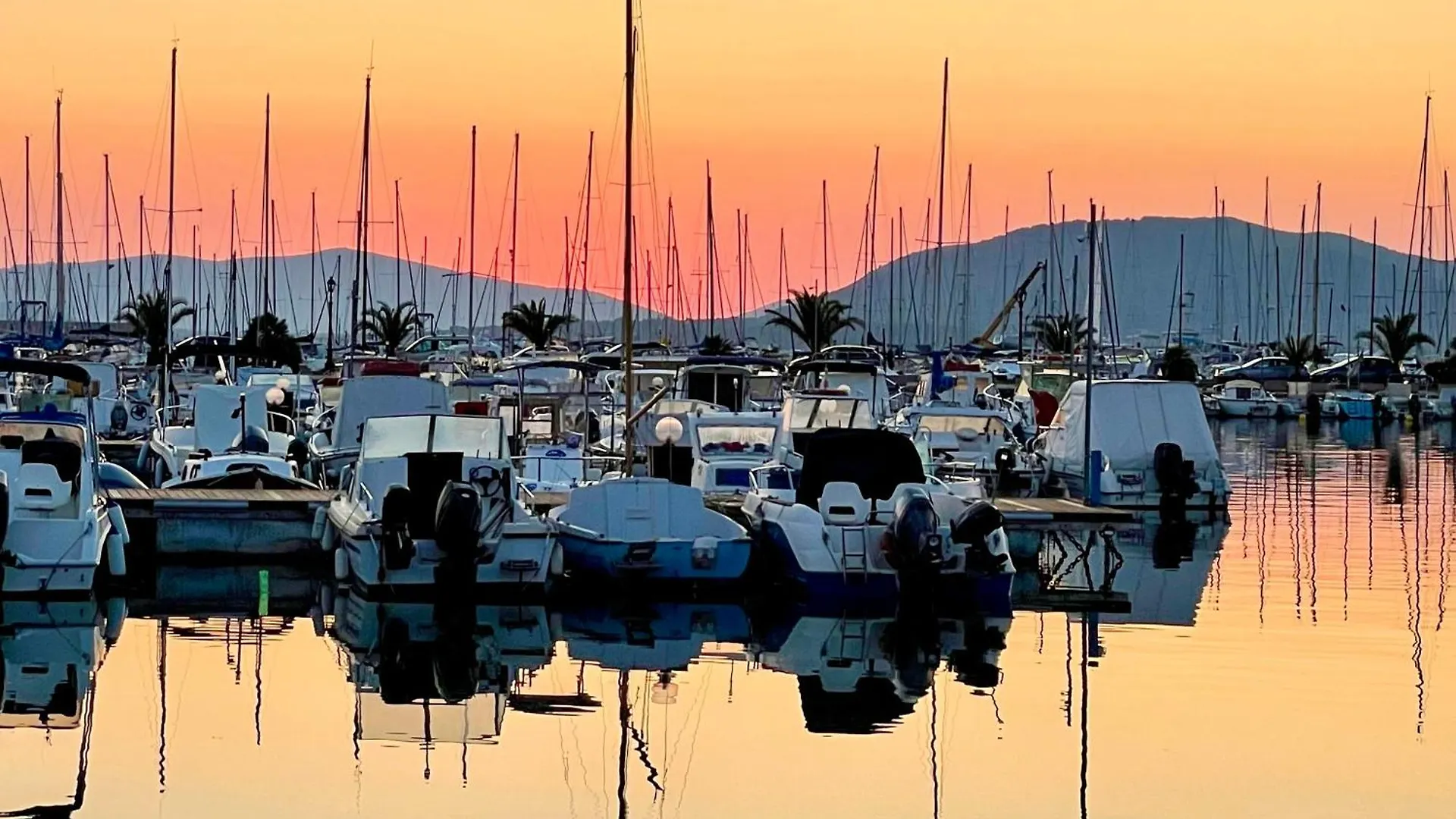 Alghero Houseboat Seabreeze 2 0*,