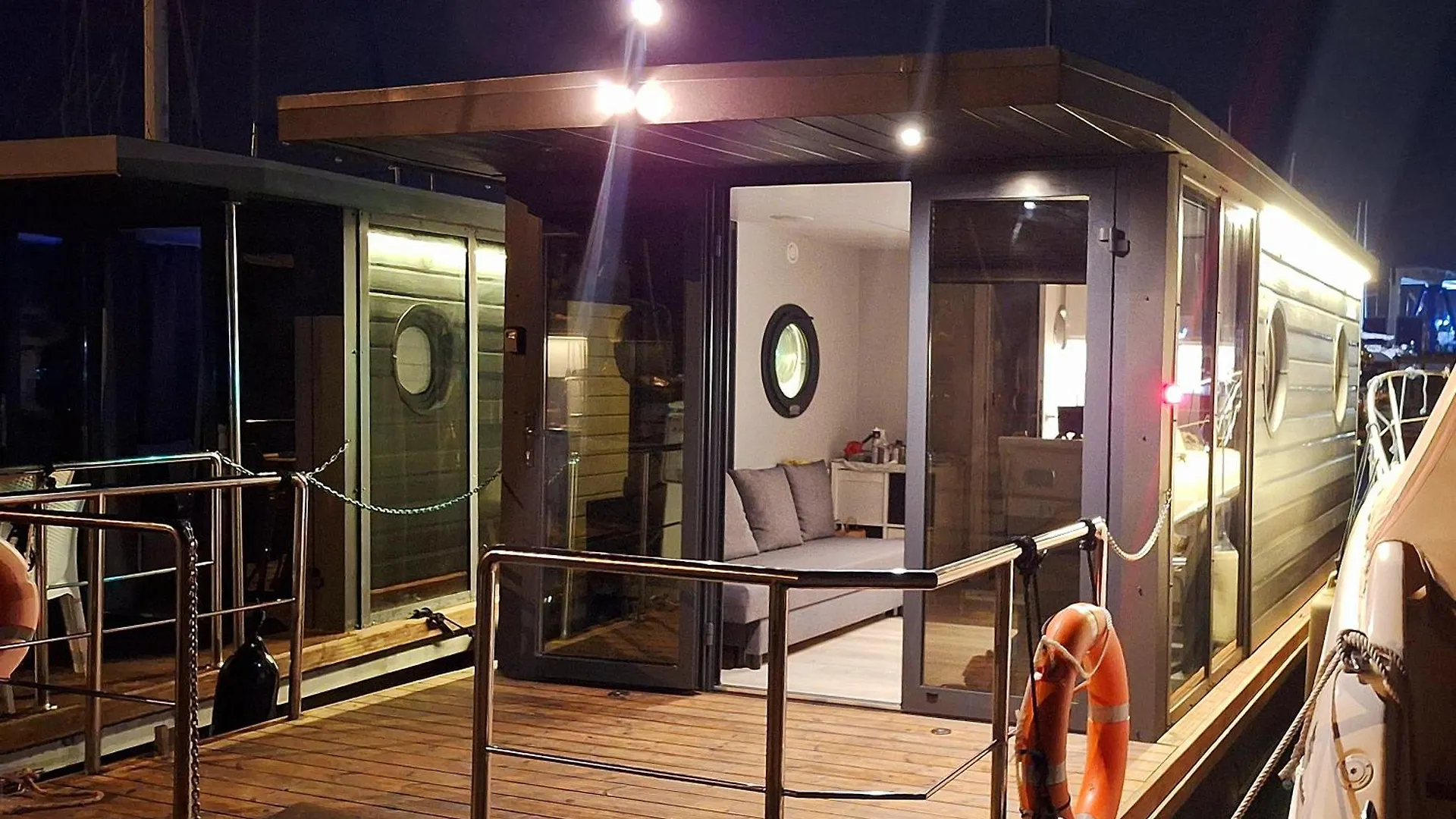 Bådhotel Alghero Houseboat Seabreeze 2